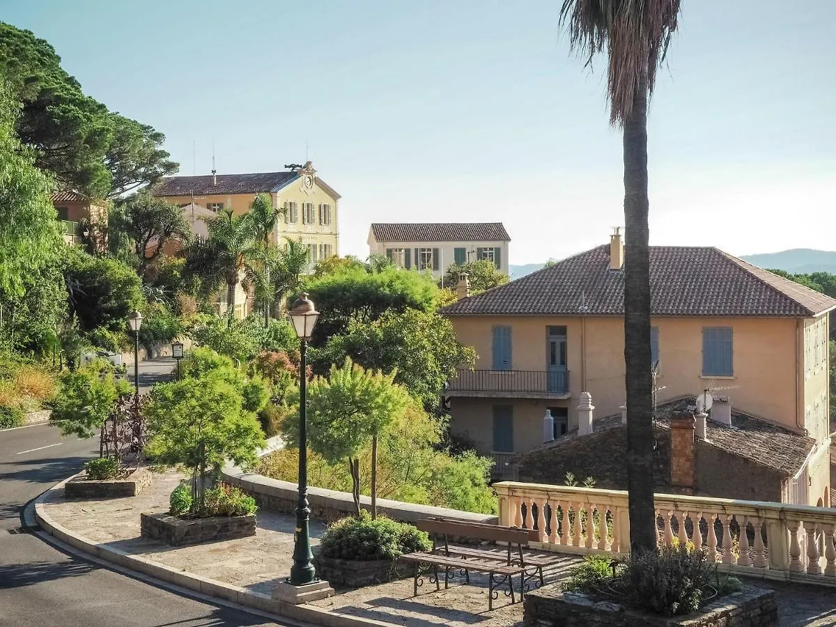 Provencal Holiday Home In Bormes Les Mimosas With Pool 0*, بورم لي ميموزا